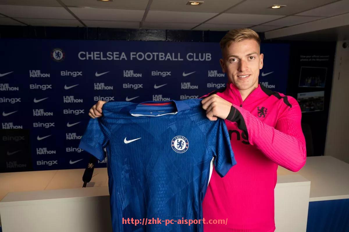 爱体育-意甲豪强球队盘点:老牌霸主与新晋劲旅的对决格局